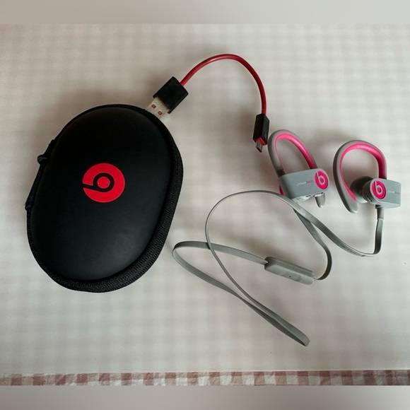 Beats Powerbeats2 Wireless Earphones – AS-IS - Picture 1 of 5